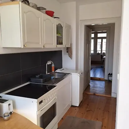 Ruhiges Mit Altbau-charme