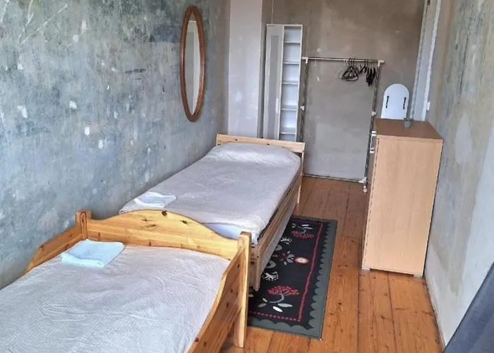 Δωμάτια σε οικογενειακή κατοικία Ruhiges Mit Altbau-charme